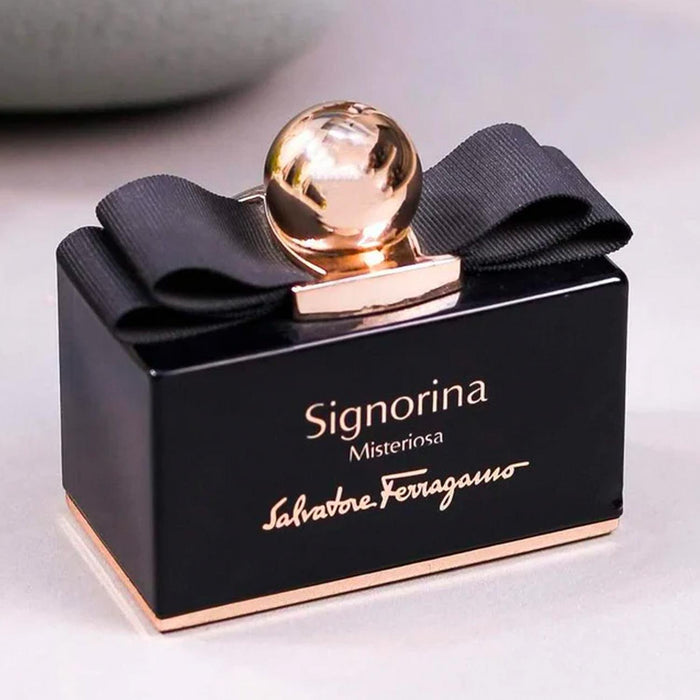 Perfume Signorina Misteriosa de Salvatore Ferragamo EDP 100 ml